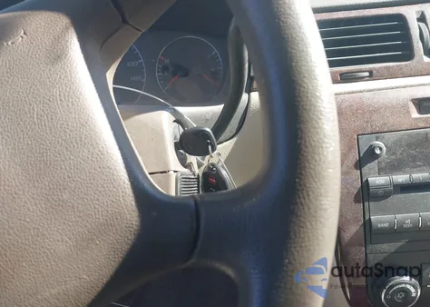 2008 Chevrolet Impala Lt z USA, uszkodzony, nr VIN 2G1WT55N381303995